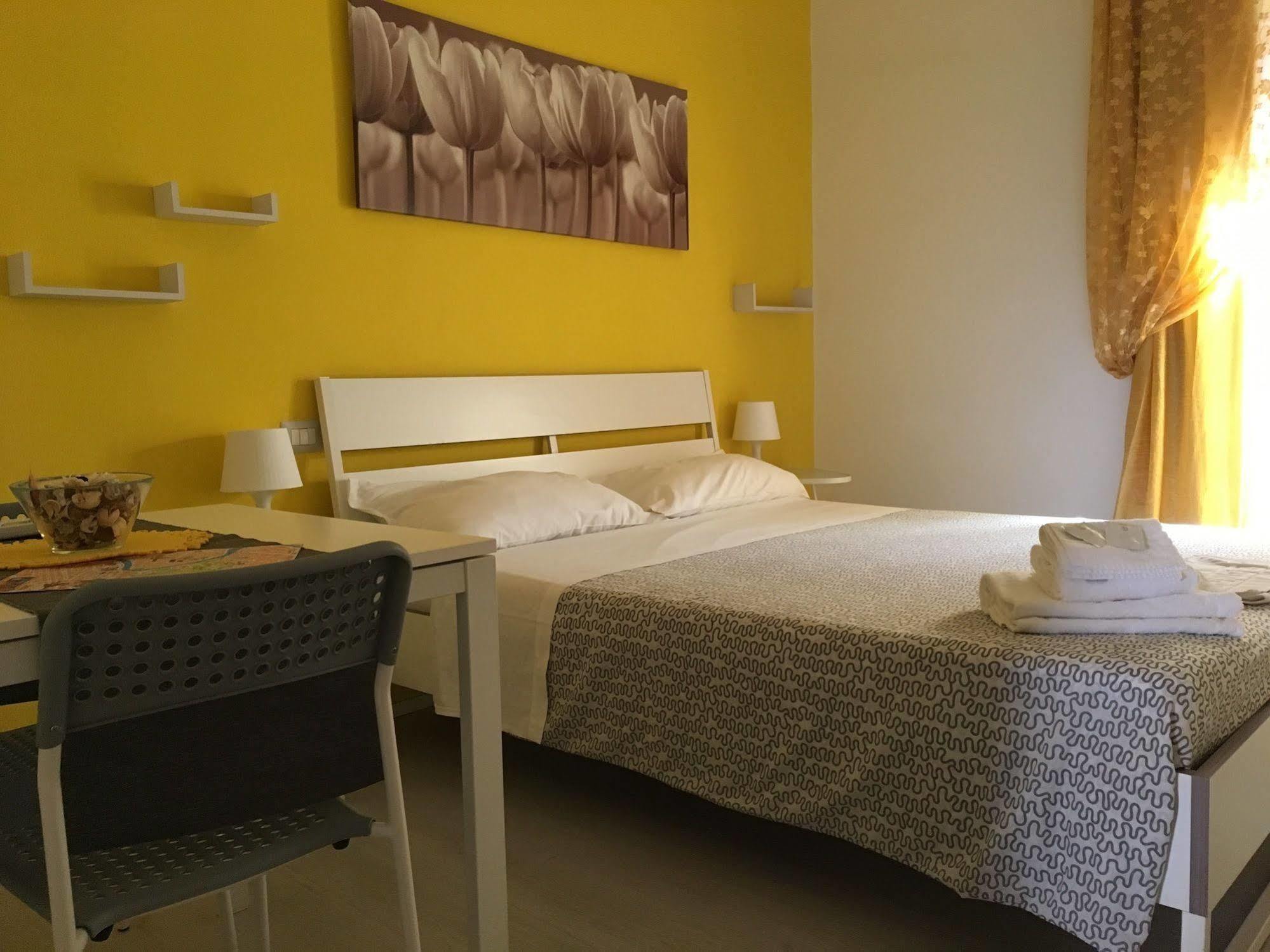 Sunrise B&B Roma Esterno foto
